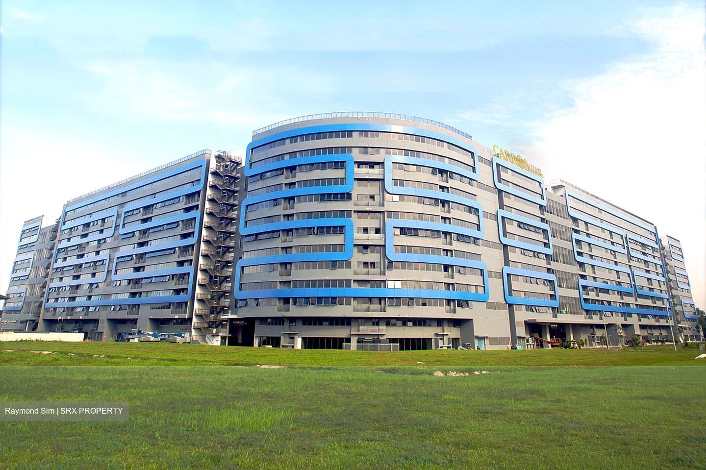 Carros Centre (D25), Factory #403987451